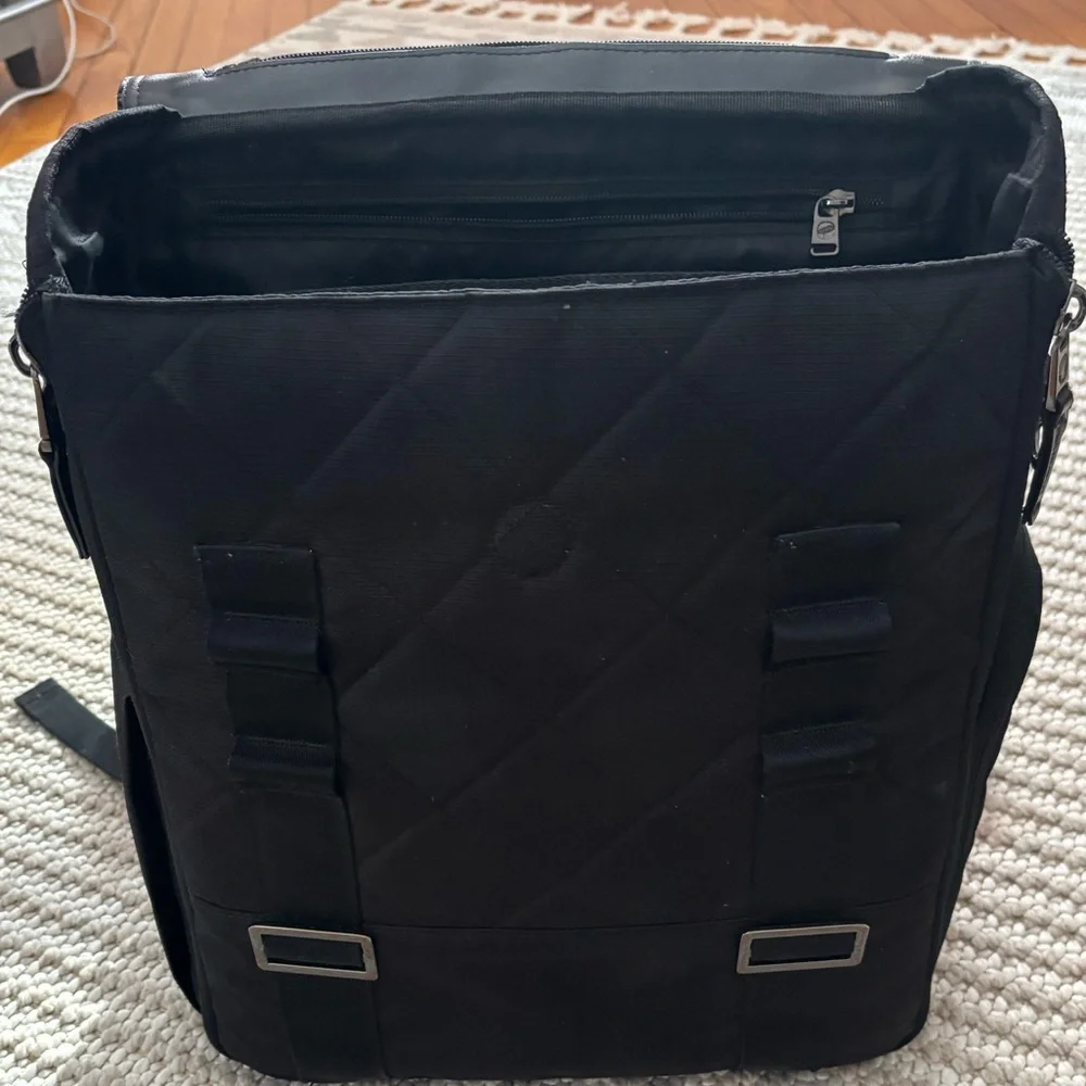 Paperclip Willow Convertible Diaper Bag Backpack Black